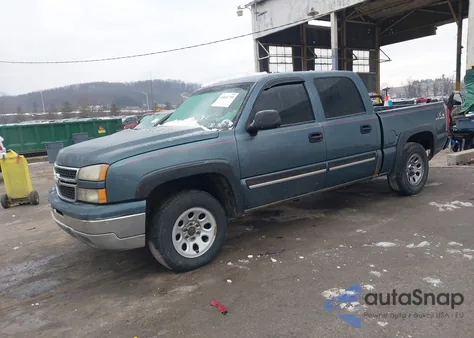 2007 Chevrolet Silverado 1500 Classic Ls z USA, uszkodzony, nr VIN 2GCEK13V571114846